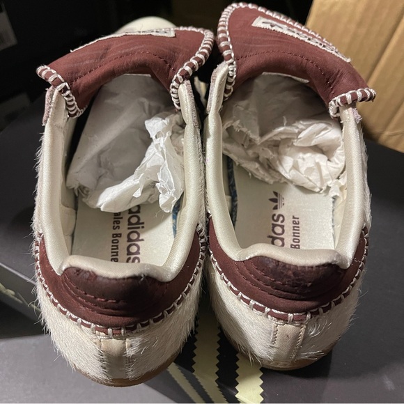 adidas Women's Sneakers in Cream and Brown - Picture 4 of 10